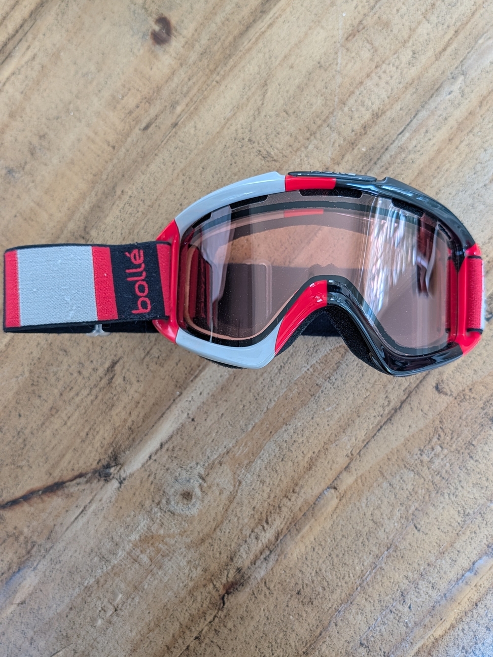Bollé Ski/Snow Goggles, women's, sunny pink tint lens